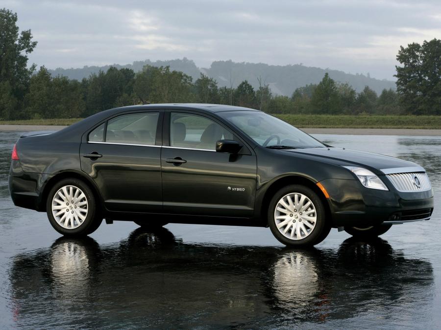  Mercury Milan Hybrid 2010 года  (фото 33 из 52)